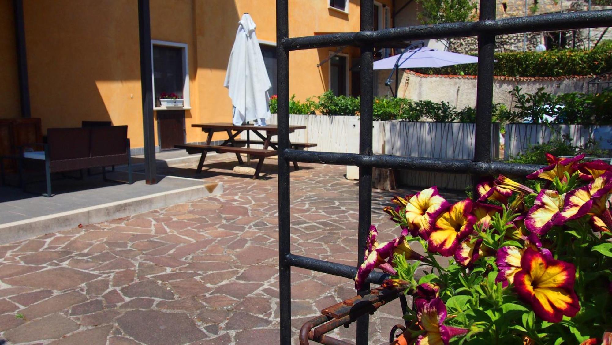 Ferienwohnung Casale Mammarella LʼAquila Exterior foto